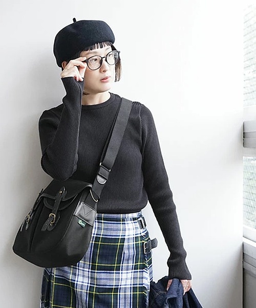 SOLAMONAT(ソラモナ)の「ウエハースリブニット クルーネック(ニット/セーター・レディース・ホワイト/キナリ/グレー/チャコールグレー/ブラック・FREE)」の3枚目の写真