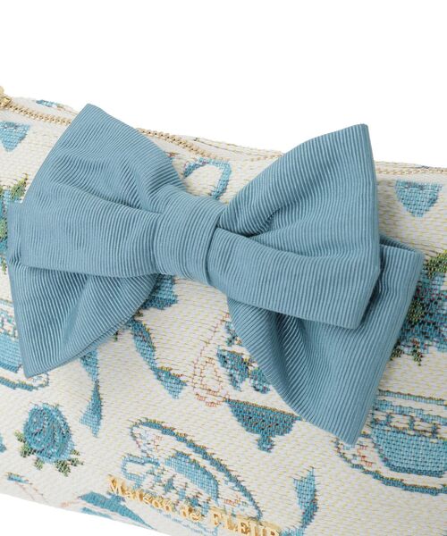 Maison de FLEUR（メゾンドフルール）の「ティーカップ柄ゴブランポーチ（ポーチ・レディース・オフホワイト・FREE）」の21枚目の写真