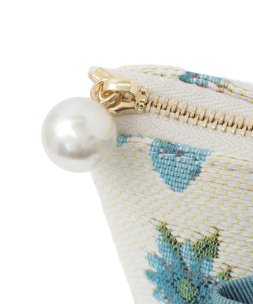 Maison de FLEUR（メゾンドフルール）の「ティーカップ柄ゴブランポーチ（ポーチ・レディース・オフホワイト・FREE）」の8枚目の写真