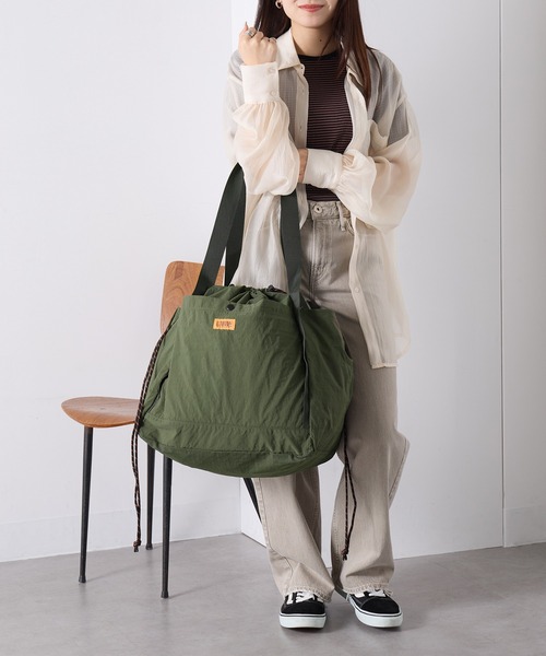 UNIVERSAL OVERALL（ユニバーサルオーバーオール）の「【UNIVERSAL OVERALL】シンゲンブドウバッグ (L) UVO-189（ハンドバッグ・レディース・グレイッシュベージュ/ベージュ/ダークオリーブ/ブラック・FREE）」の20枚目の写真