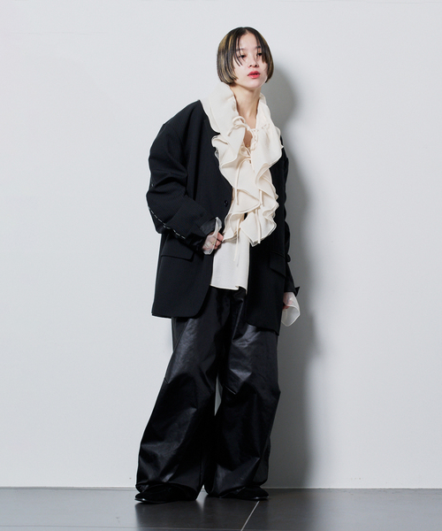 MIOSMOKEY（MIOSMOKEY）の「MIOSMOKEY RUFFLE BLOUSE MIO-252ST002：ブラウス（シャツ/ブラウス・レディース・ホワイト・38）」の4枚目の写真