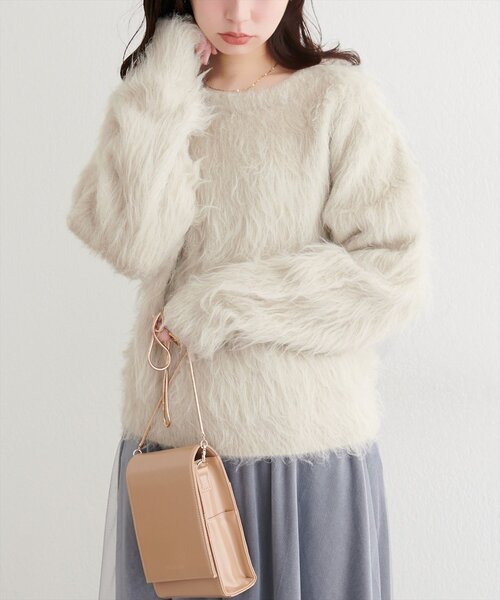 natural couture(ナチュラルクチュール)の「ロングフェザークルーネックニットプルオーバー(ニット/セーター・レディース・ベージュ/ピンク/オフホワイト/チャコールグレー・FREE)」の14枚目の写真
