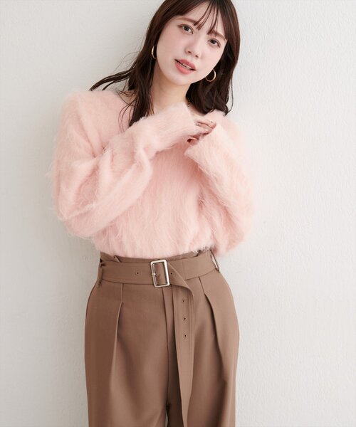 natural couture(ナチュラルクチュール)の「ロングフェザークルーネックニットプルオーバー(ニット/セーター・レディース・ベージュ/ピンク/オフホワイト/チャコールグレー・FREE)」の21枚目の写真