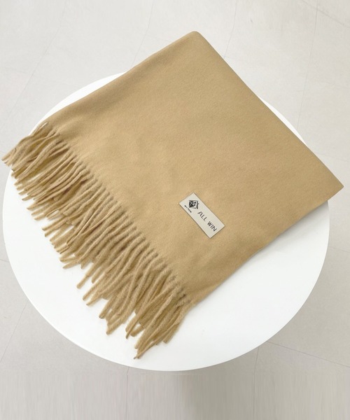 DAY CLOSET（デイ クローゼット）の「【男女兼用/192×70cm大判】ふんわりあったかフリンジストール/マフラー レディース メンズ（ストール/ショール・レディース・ダークグレー/レッド/ホワイト/レンガ/ダークブラウン/グレー/ベージュ/ブラック・ONE SIZE）」の7枚目の写真