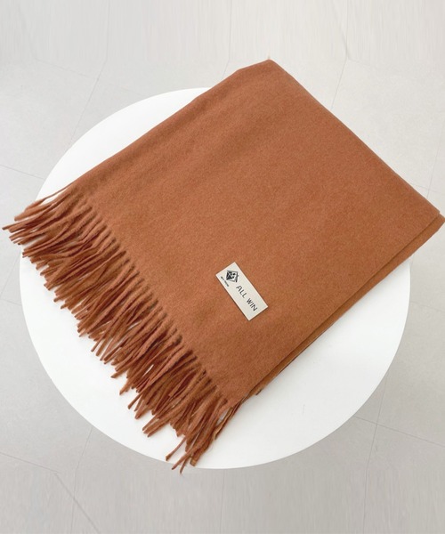 DAY CLOSET（デイ クローゼット）の「【男女兼用/192×70cm大判】ふんわりあったかフリンジストール/マフラー レディース メンズ（ストール/ショール・レディース・ダークグレー/レッド/ホワイト/レンガ/ダークブラウン/グレー/ベージュ/ブラック・ONE SIZE）」の8枚目の写真