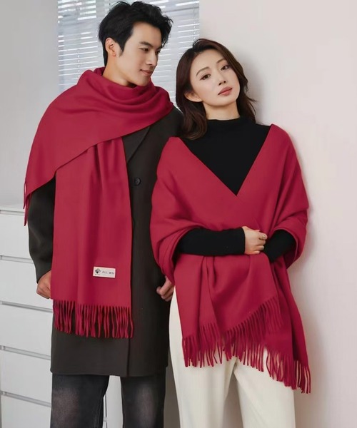 DAY CLOSET（デイ クローゼット）の「【男女兼用/192×70cm大判】ふんわりあったかフリンジストール/マフラー レディース メンズ（ストール/ショール・レディース・ダークグレー/レッド/ホワイト/レンガ/ダークブラウン/グレー/ベージュ/ブラック・ONE SIZE）」の11枚目の写真