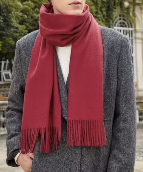 DAY CLOSET（デイ クローゼット）の「【男女兼用/192×70cm大判】ふんわりあったかフリンジストール/マフラー レディース メンズ（ストール/ショール・レディース・ダークグレー/レッド/ホワイト/レンガ/ダークブラウン/グレー/ベージュ/ブラック・ONE SIZE）」の12枚目の写真