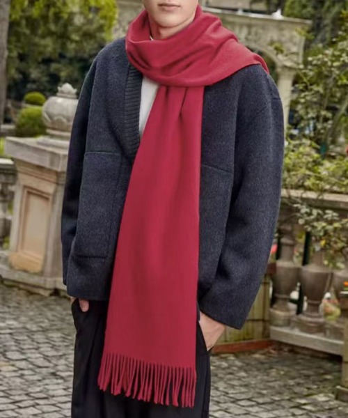 DAY CLOSET（デイ クローゼット）の「【男女兼用/192×70cm大判】ふんわりあったかフリンジストール/マフラー レディース メンズ（ストール/ショール・レディース・ダークグレー/レッド/ホワイト/レンガ/ダークブラウン/グレー/ベージュ/ブラック・ONE SIZE）」の13枚目の写真