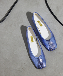 GRISE（グリーズ）の「《追加》GRISEレザースクエアプリーツフラット（その他シューズ）」