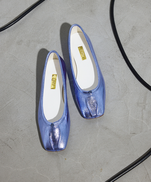 GRISE(グリーズ)の「《追加》GRISEレザースクエアプリーツフラット(その他シューズ・レディース・ブラック系その他/シルバー/ベージュ/ブルー系その他・22cm/24cm/24.5cm/25cm/21.5/23.5cm/23cm/22.5cm/25.5cm)」の21枚目の写真