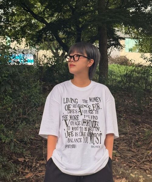 VANNWORKS(バンワークス)の「BALANCE TYPO オーバーサイズ 半袖Tシャツ (VS0109) ホワイト(Tシャツ/カットソー・レディース・その他・X-LARGE/XX-LARGE/SMALL/MEDIUM/LARGE)」の6枚目の写真