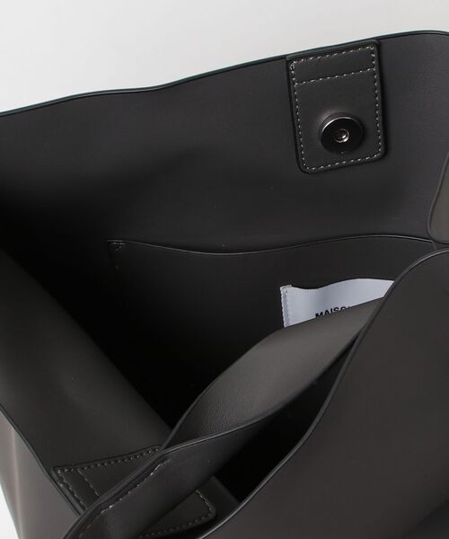 MAISON CLUB(メゾンクラブ)の「【MAISON CLUB】one handle bag ワンハンドルトートバッグ(トートバッグ・メンズ・ブラック/ブラウン/グレー・FREE)」の17枚目の写真