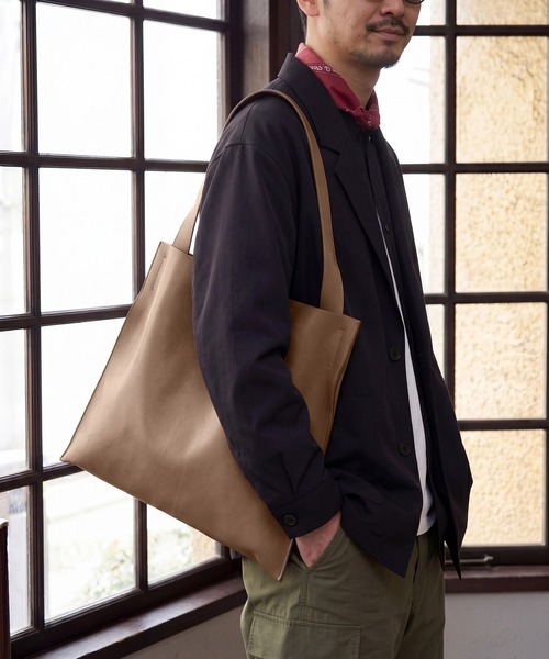 MAISON CLUB(メゾンクラブ)の「【MAISON CLUB】one handle bag ワンハンドルトートバッグ(トートバッグ・メンズ・ブラック/ブラウン/グレー・FREE)」の13枚目の写真
