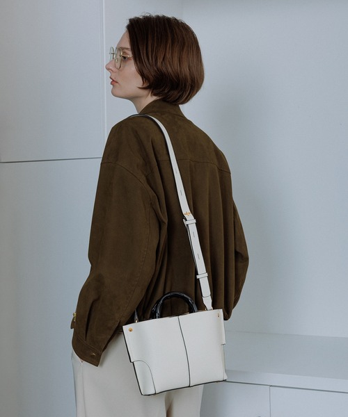 ROPE'（ロペ）の「【E'POR】BAMBOO BAG Mini/超軽量・26SSS新色追加（ハンドバッグ・レディース・オフホワイト/ベージュ系その他2/ブラック系その他2/ミント・FREE）」の6枚目の写真