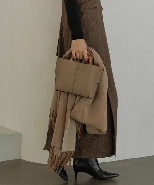 ROPE'（ロペ）の「【E'POR】BAMBOO BAG Mini/超軽量・26SSS新色追加（ハンドバッグ・レディース・オフホワイト/ベージュ系その他2/ブラック系その他2/ミント・FREE）」の5枚目の写真