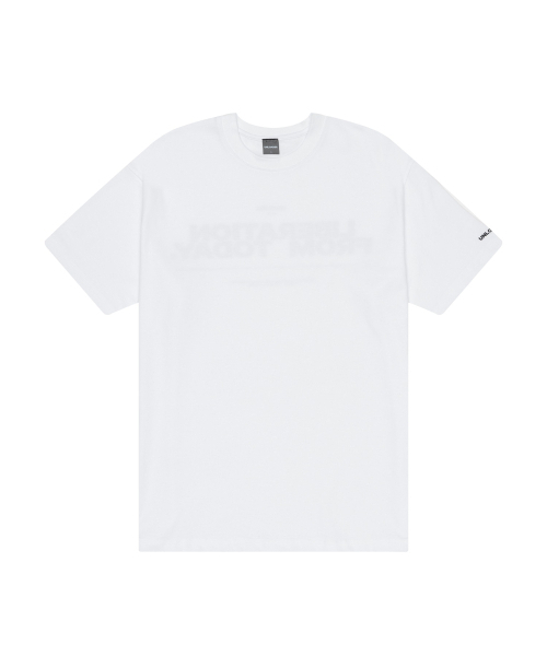UNLOADER（アンローダー）の「パーマネントAタイプオーバーサイズTシャツ[ホワイト]（Tシャツ/カットソー・レディース・その他・X-LARGE/MEDIUM）」の2枚目の写真