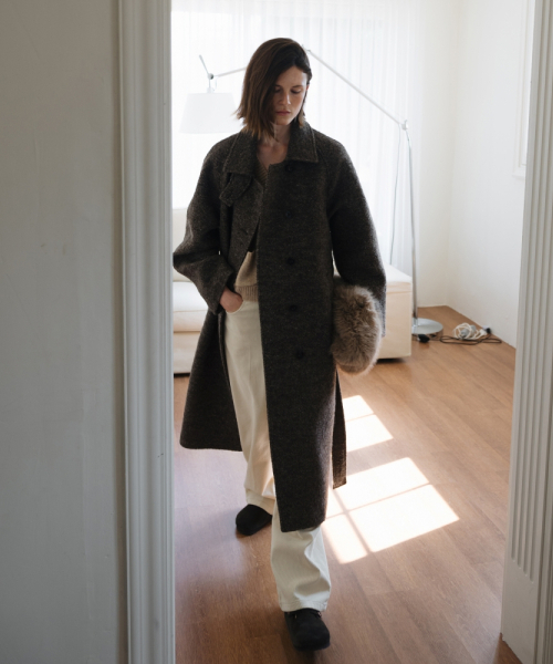 UNNOUT（アナウト）の「ALPACA VINTAGE ROBE COAT BROWN（チェスターコート・レディース・その他・MEDIUM/SMALL）」の2枚目の写真