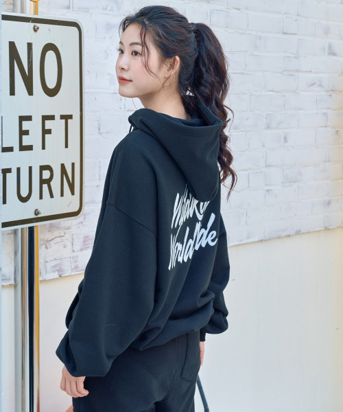WILDROCK(ワイルドロック)の「ワールドワイド フードパーカー_ブラック(パーカー・レディース・その他・LARGE/MEDIUM/SMALL)」の1枚目の写真