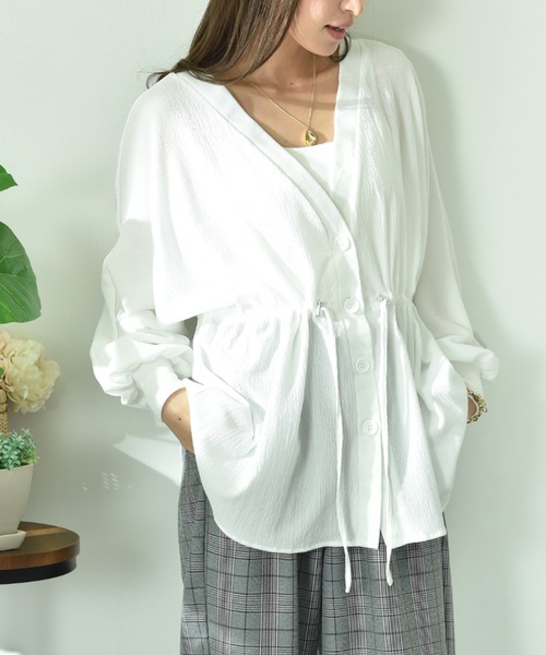 INTERPLANET(インタープラネット)の「ドルマンドロストシャツ(シャツ/ブラウス・レディース・オフホワイト/ブラック・FREE)」の4枚目の写真