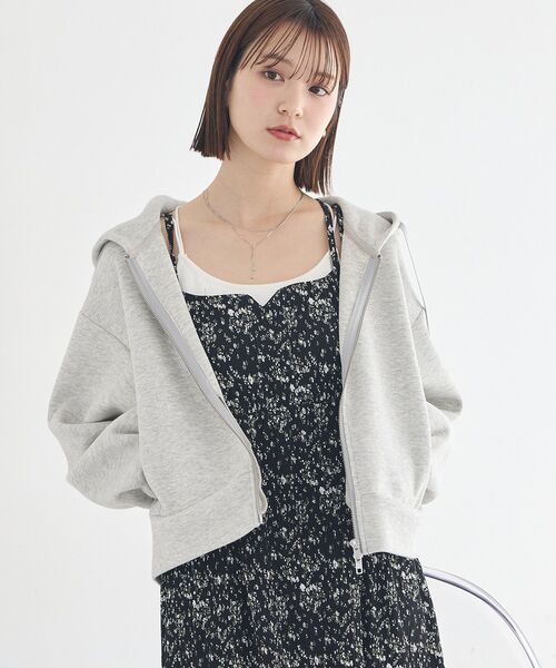 earth music&ecology(アースミュージックアンドエコロジー)の「エアもちフーディブルゾン(パーカー・レディース・杢グレー/アイボリー/ブラック・FREE)」の5枚目の写真