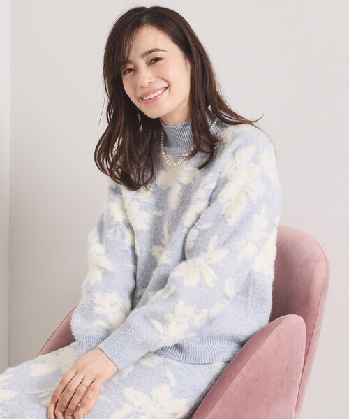ITS'DEMO(イッツデモ)の「【手洗い可/セットアップ可】花柄フェザージャカードニット(ニット/セーター・レディース・ブラウン系その他/サックスブルー/グレー/チャコールグレー・00)」の16枚目の写真