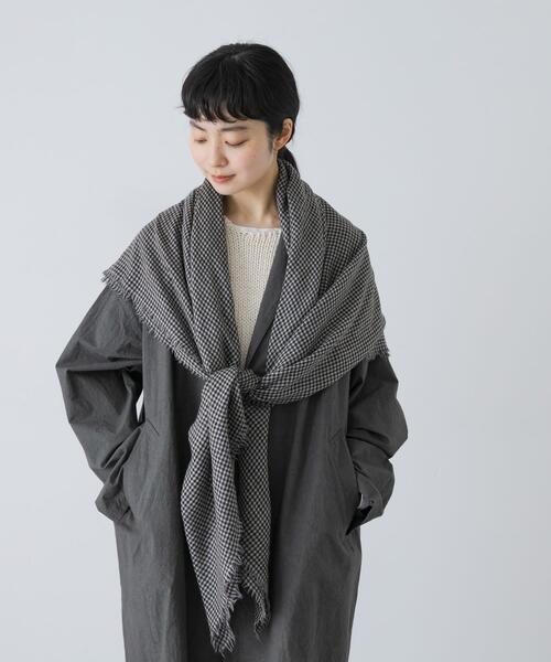 かぐれ(カグレ)の「チェックスクエアストール(ストール/ショール・レディース・グレー/グレー系その他・FREE)」の9枚目の写真