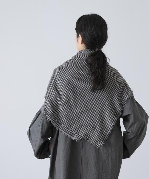 かぐれ(カグレ)の「チェックスクエアストール(ストール/ショール・レディース・グレー/グレー系その他・FREE)」の11枚目の写真