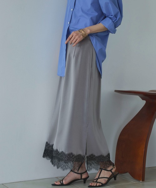 Doux archives（ドゥアルシーヴ）の「レースサテンスカート（スカート・レディース・グレー/オフホワイト/ブラック・FREE）」の3枚目の写真