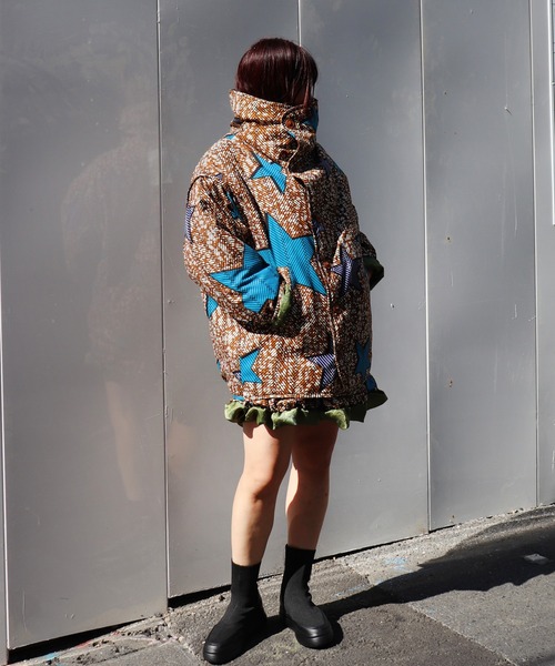moyan ecri(モヤン エクリ)の「<moyan ecri>2WAYパフバルーンミニスカート&フリルキャミPUFF BALLOON MINI SKIRT(スカート・レディース・ブラック系その他/カーキ系・FREE)」の5枚目の写真