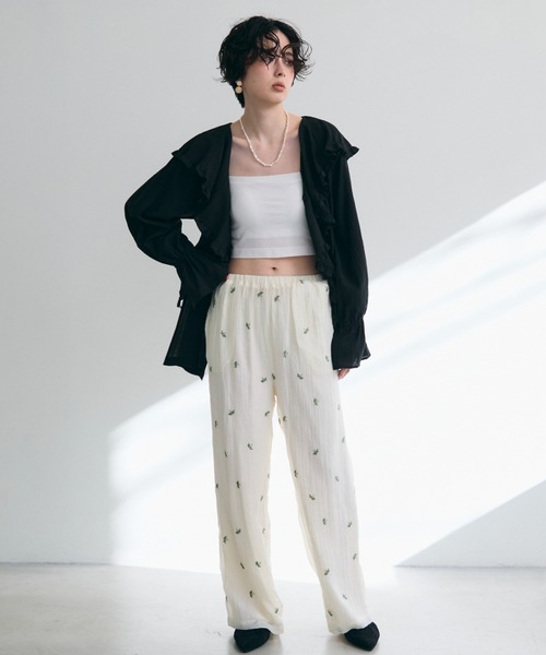 Trish(トリッシュ)の「シアー小花刺繍ルーズパンツ(スラックス・レディース・アイボリー/ブラック・FREE)」の19枚目の写真