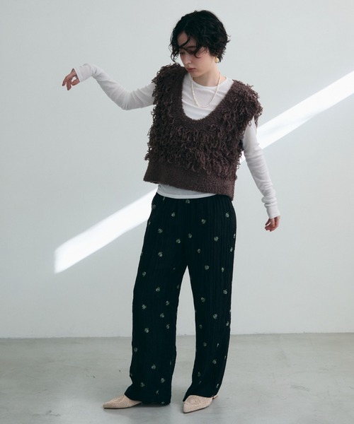 Trish(トリッシュ)の「シアー小花刺繍ルーズパンツ(スラックス・レディース・アイボリー/ブラック・FREE)」の14枚目の写真