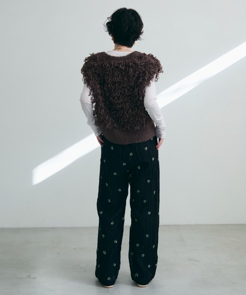 Trish(トリッシュ)の「シアー小花刺繍ルーズパンツ(スラックス・レディース・アイボリー/ブラック・FREE)」の16枚目の写真