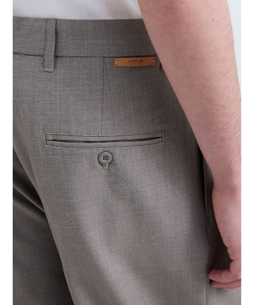REPLAY（リプレイ）の「リラックスフィットパンツ（その他パンツ・メンズ・グレー・W29xL30/W30xL30/W31xL30/W32xL30/W34xL30）」の7枚目の写真