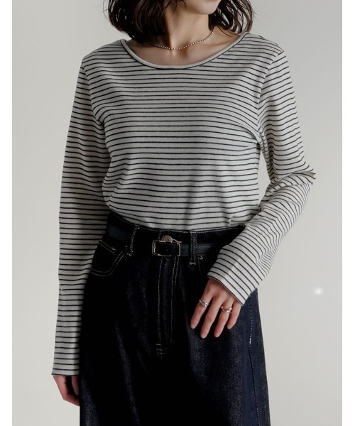 Re:EDIT(リエディ)の「前後2WAY起毛フラッフィーボーダーカットソー長袖トップス(Tシャツ/カットソー・レディース・ネイビー/グレー/アイボリー/ブラック・MEDIUM)」の15枚目の写真