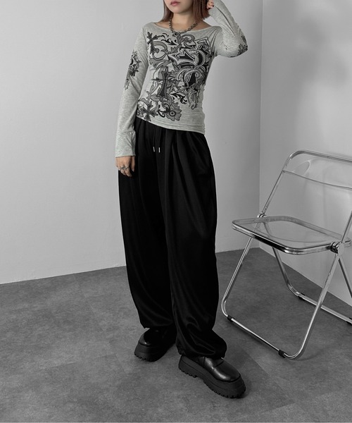 jiasecond.(ジアセカンド)の「【jiasecond.】クロスデザインカットソー / トップス カットソー Tシャツ 長袖 ラインストーン クロス グレー ZOZOTOWN限定(Tシャツ/カットソー・レディース・グレー・FREE)」の10枚目の写真