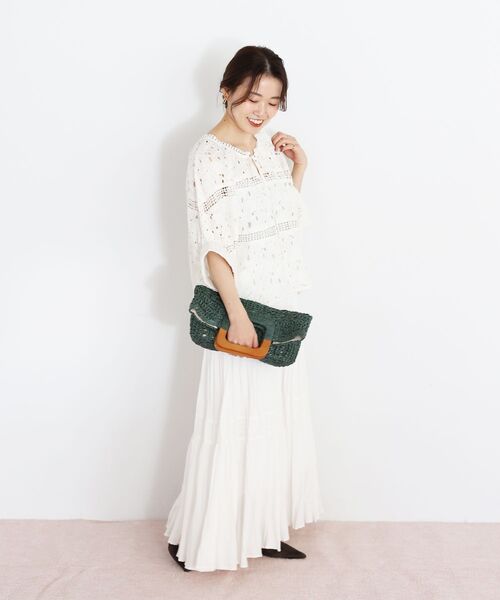 le.coeur blanc(ルクールブラン)の「TORRAZZO DONNAカットワークレースブラウス(シャツ/ブラウス・レディース・ブラック/ホワイト・38)」の12枚目の写真