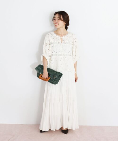 le.coeur blanc(ルクールブラン)の「TORRAZZO DONNAカットワークレースブラウス(シャツ/ブラウス・レディース・ブラック/ホワイト・38)」の14枚目の写真