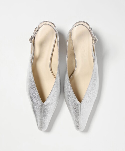 ODETTE E ODILE(オデットエオディール)の「センターシームバックベルト パンプス40↓↑(パンプス・レディース・シルバー/ブラック/ブラウン・23.5cm/23cm/22.5cm/22cm/25cm/24.5cm/24cm)」の12枚目の写真
