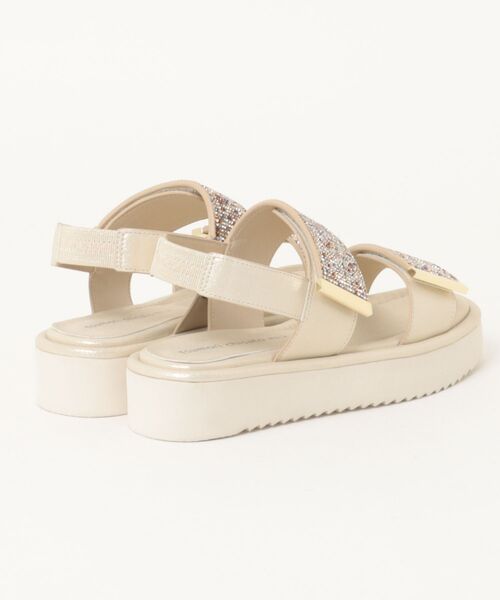 tsumori chisato WALK(ツモリチサトウォーク)の「ラインストーンストラップサンダル(サンダル・レディース・シルバー/マルチ/ブラック・S(22.5cm)/L(24.5cm)/M(23.5cm))」の4枚目の写真