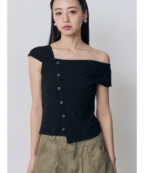 MURUA(ムルーア)の「ワンショルユーズドライクトップス 夏服(Tシャツ/カットソー・レディース・その他/ブラック/ベージュ・FREE)」の1枚目の写真