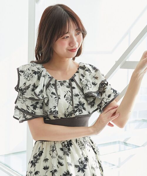 MAJESTIC LEGON(マジェスティックレゴン)の「ダブルカラーコルセットワンピース(ワンピース・レディース・ピンク系その他2/グレー系その他/ブラック/ベージュ系その他2/ブラック系その他/ホワイト系その他2・SMALL/X-SMALL/LARGE/MEDIUM)」の9枚目の写真