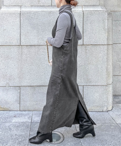 CURA CLOSET（キュラ クローゼット）の「【loverara.loverara コラボ】【セットアップ対応】デニムジャンパースカート/スタイルアップ/体型カバー（ジャンパースカート・レディース・ブルー/ライトブルー/ブラック系・C/フリー）」の4枚目の写真