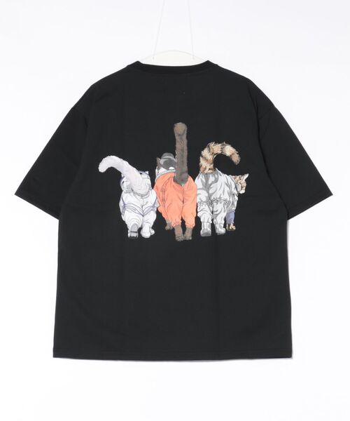 CORISCO(コリスコ)の「スペースアニマル柄TEE(M1)(Tシャツ/カットソー・メンズ・ブラック系1/グレー系1/グリーン系2/ダークグリーン系2/ピンク系2/ブルー系1/ダークグリーン系1/ピンク系1/キナリ/オートミール/グレー系2/ホワイト系1/ブルー系2/グリーン系1/ブラック系2/ホワイト系2・MEDIUM/X-LARGE/LARGE)」の17枚目の写真