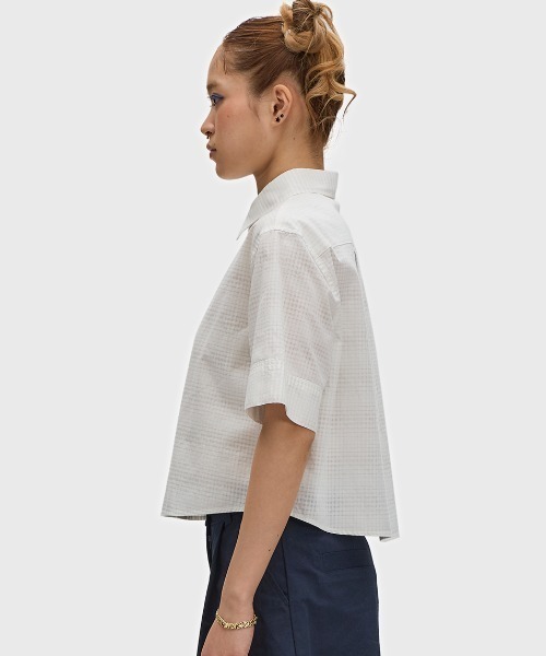 FRED PERRY(フレッドペリー)の「Open Weave Chequerboard Shirt/オープンウィーブチェッカーボードシャツ(シャツ/ブラウス・レディース・ホワイト・10)」の6枚目の写真
