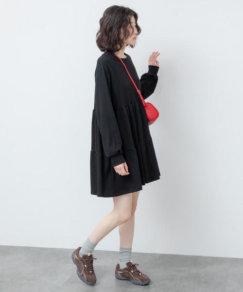 HEILIS(ヘイリス)の「ティアードカットワンピース / カットソー 長袖 ワンピース ミドル丈 膝丈 チュニック スエット スウェットライク ティアード 夏服 春服 秋服 韓国 無地 シンプル ノームコア カジュアル レイヤード シティガール マタニティ(ワンピース・レディース・グレー/ブラック・FREE)」の8枚目の写真