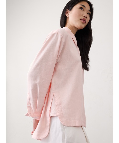 BANANA REPUBLIC FACTORY STORE(バナナリパブリック ファクトリーストア)の「BANANA REPUBLIC FACTORY STORE 日本限定 オーバーサイズ リネンシャツ(シャツ/ブラウス・レディース・ベージュ/ベージュ系その他/ホワイト/グリーン/ネイビー/ピンク・M/S/L/XS)」の6枚目の写真