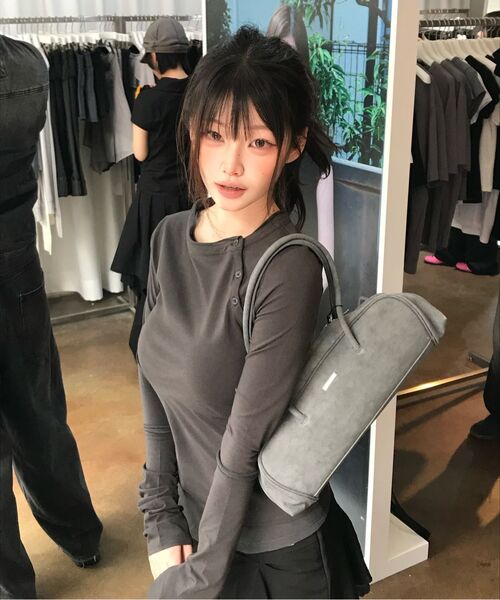 Miseki SEOUL(ミセキソウル)の「Twill baguette bag CHARCOAL(ショルダーバッグ・レディース・その他・OS)」の4枚目の写真