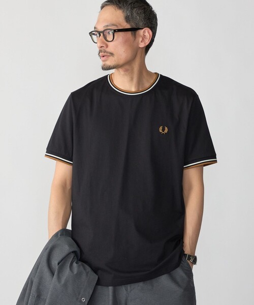 SHIPS(シップス)の「FRED PERRY: M1588V_TWIN TIPPED(Tシャツ/カットソー・メンズ・ブラック/コバルトブルー/ダークグレー・SMALL/MEDIUM/LARGE/X-LARGE)」の18枚目の写真