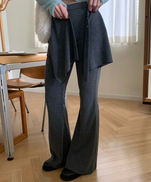 FAVORITO(ファヴォリート)の「ラップスカートフレア パンツセットアップ(その他パンツ・レディース・ブラック/グレー・F)」の9枚目の写真