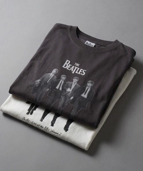 The Beatles(ザビートルズ)の「2026SS The Beatles/ビートルズ フォトプリント フロント/バック 半袖Tシャツ レディース メンズ(Tシャツ/カットソー・メンズ・ホワイト/チャコール・L/LL/M)」の5枚目の写真